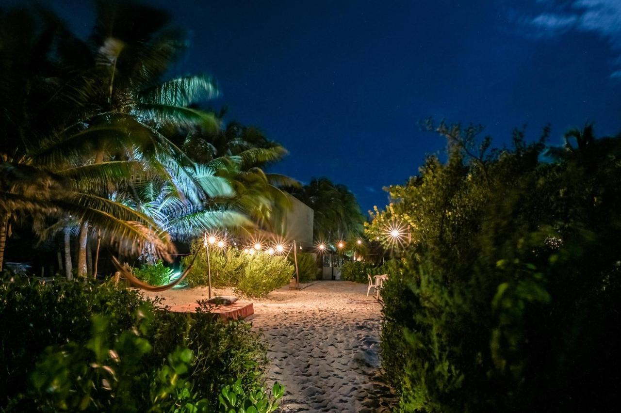 Casa Mate Beachfront Cabanas El Cuyo Exterior photo